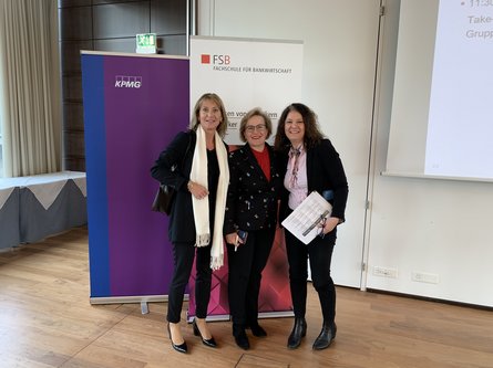 Bank Cler mit Verwaltungsrätinnen Barbara Heller und Maya Salzmann und CEO Mary Vacalli